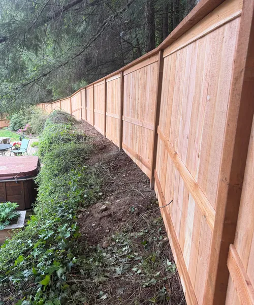 6ft cedar flat top rail with tree riels a cross in Tacoma 